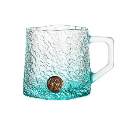 图片 玻璃杯
