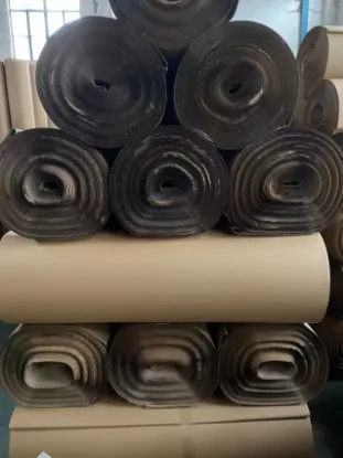 图片 成卷未曝光的宽幅感光纸及纸板